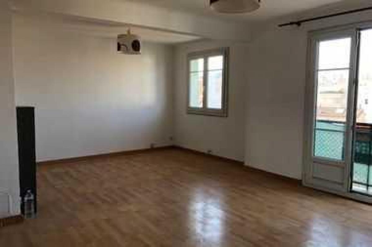 Apartamento com 2 quartos em condomínio em Marseille, France N.º 13246