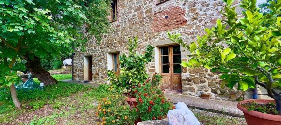 4 bedrooms House in Piegaro, Italy No. 55682 2