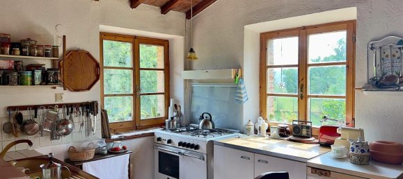 4 bedrooms House in Piegaro, Italy No. 55682 18