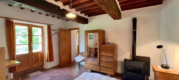 4 bedrooms House in Piegaro, Italy No. 55682 9