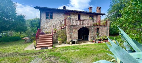 4 bedrooms House in Piegaro, Italy No. 55682 30