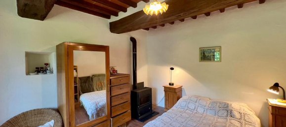 4 bedrooms House in Piegaro, Italy No. 55682 22