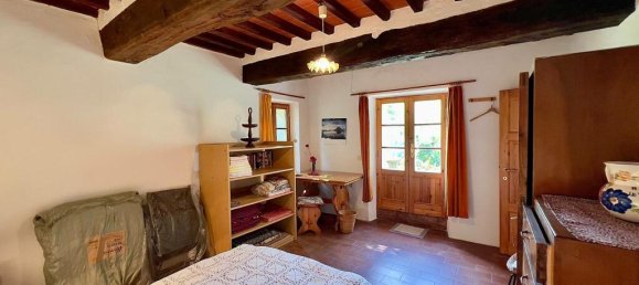 4 bedrooms House in Piegaro, Italy No. 55682 23