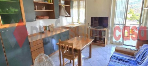 Apartamento de 4 divisões em Salerno, Italy N.º 340940 9