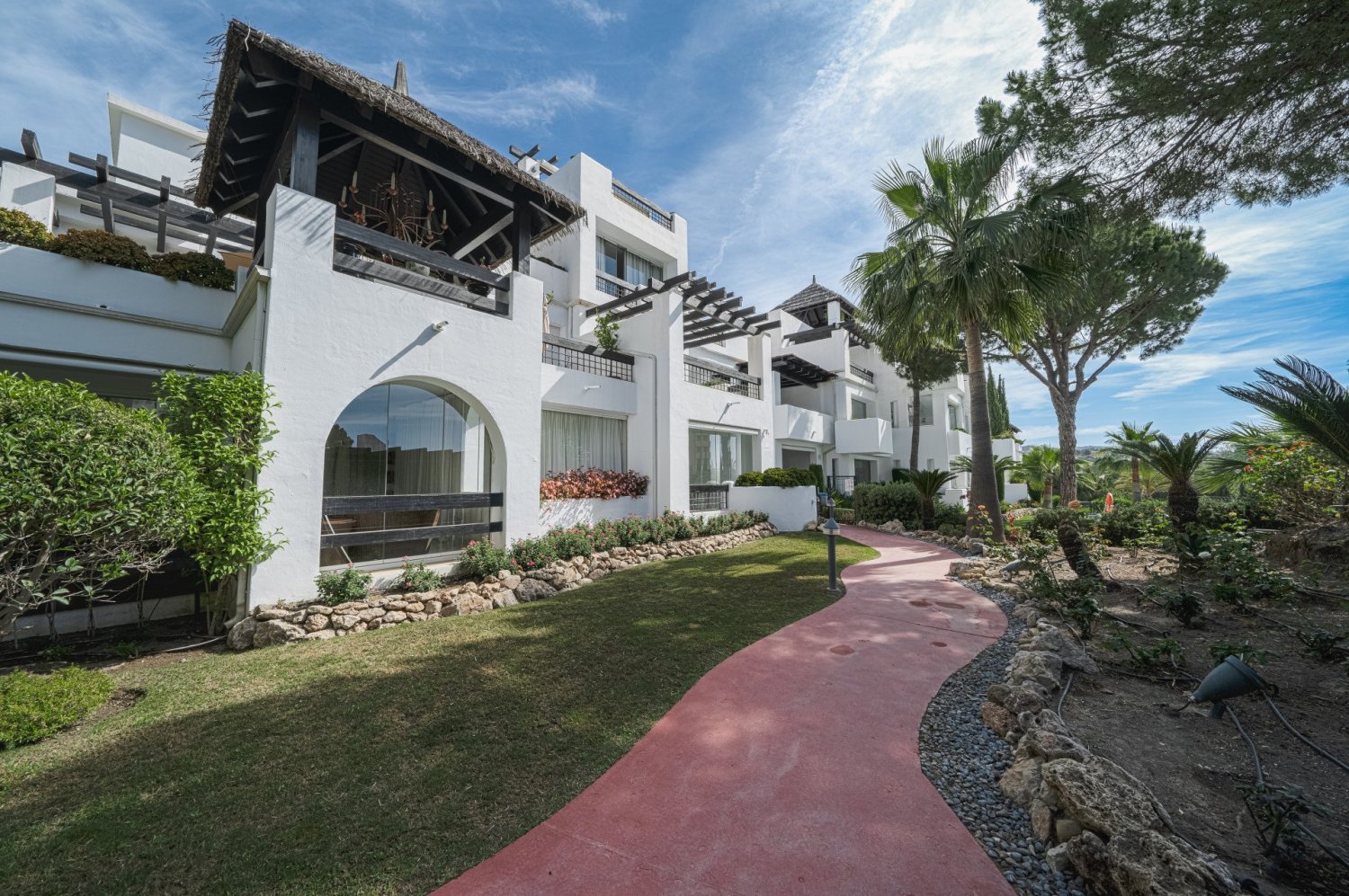 Apartamento de 1 dormitorio en Marbella, Spain No. 4652