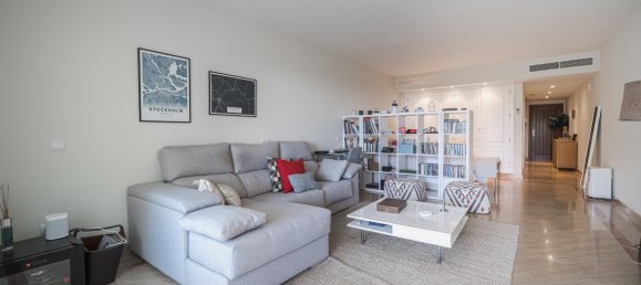 Apartamento de 1 dormitorio en Marbella, Spain No. 4652 8