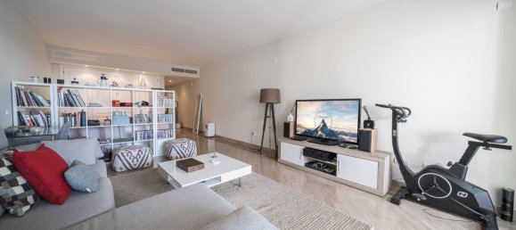 Apartamento de 1 dormitorio en Marbella, Spain No. 4652 7