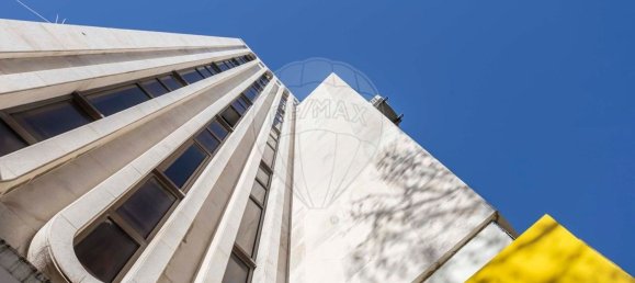 Офис 20м² в Баррейру, Португалия № 60133 12