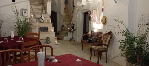 4 bedrooms House in Cisternino, Italy No. 371085 2