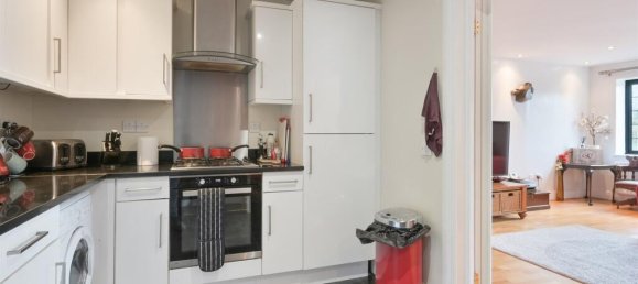 Квартира с 2 спальнями в Эпсом, Великобритания № 9722 5