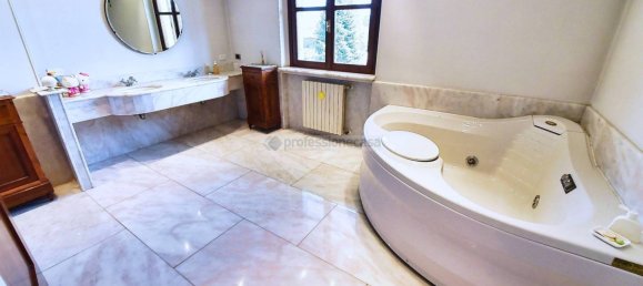 4 chambres Villa à Cesano Maderno, Italy No. 210569 16