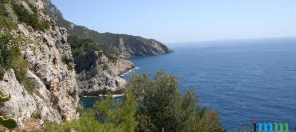 7 rooms Apartment in Manciano, Italy No. 25506 8