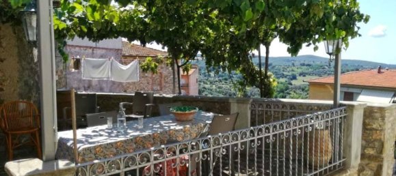 7 rooms Apartment in Manciano, Italy No. 25506 25