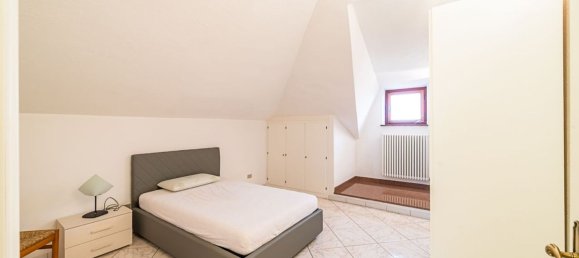 8-salle Villa à Cervere, Italy No. 145395 32