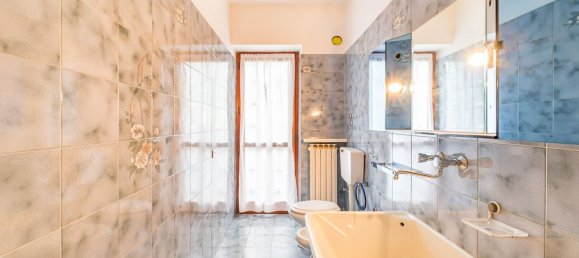 8-salle Villa à Cervere, Italy No. 145395 30