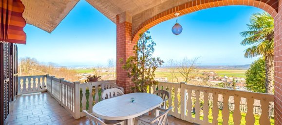 8-salle Villa à Cervere, Italy No. 145395 14