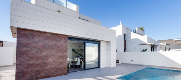 3 bedrooms Villa in Pilar de la Horadada, Spain No. 14502 2