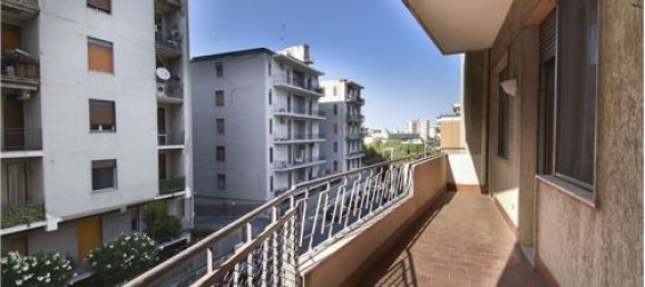 3 chambres Appartement à Catania, Italy No. 298613 25