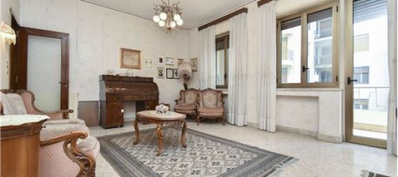3 chambres Appartement à Catania, Italy No. 298613 7