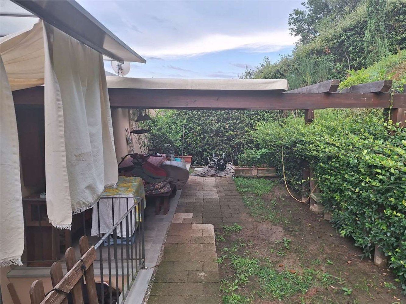 4غرفة شقة في Serravalle Pistoiese, Italy رقم 278395