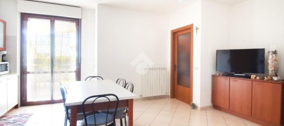 3-salle Appartement à Martinsicuro, Italy No. 295985 3