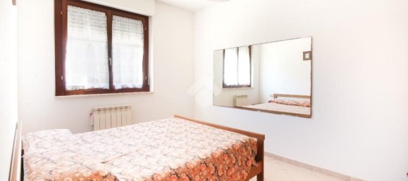 3-salle Appartement à Martinsicuro, Italy No. 295985 14