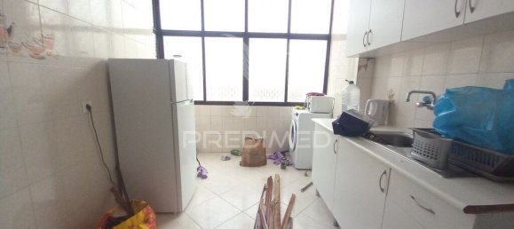 2 bedrooms Apartment in Barreiro, Portugal No. 91019 9