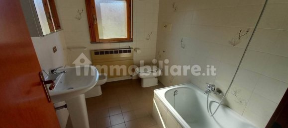 3 bedrooms House in Castelfranco Emilia, Italy No. 221853 8
