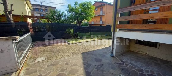 3 bedrooms House in Castelfranco Emilia, Italy No. 221853 6