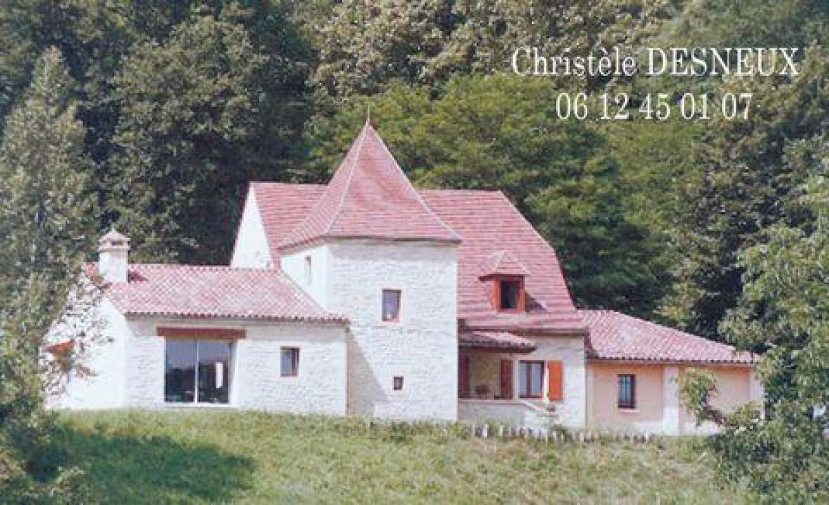 Casa de 4 dormitorios en Sarlat-la-Caneda, France No. 26592