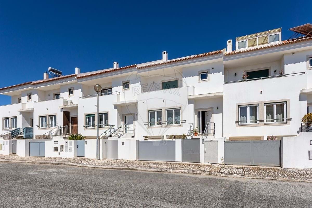 4 غرف نوم فيلا في Lourinha, Portugal رقم 202694