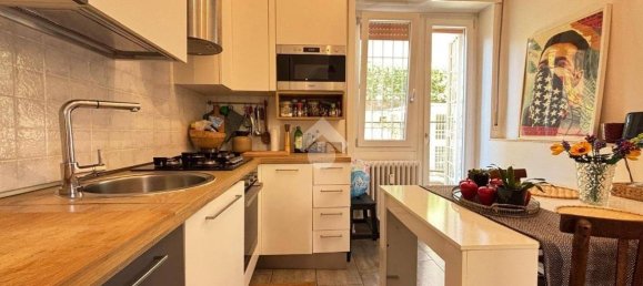 2 Schlafzimmer Wohnung in Rome, Italy, Nr. 347955 3