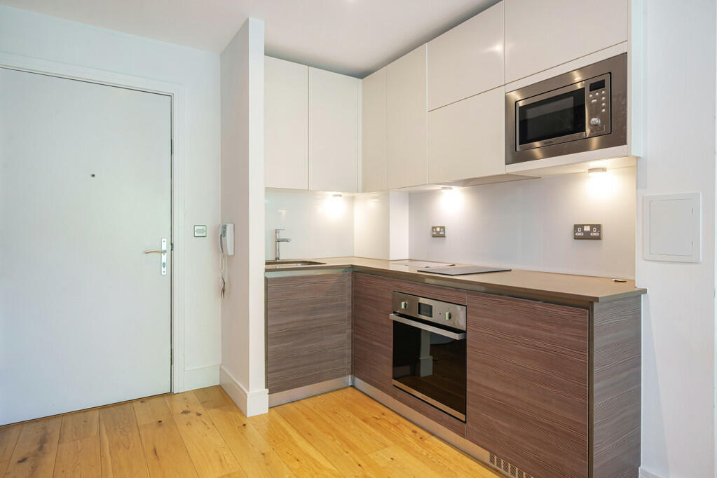 Studio in London, United Kingdom No. 7790