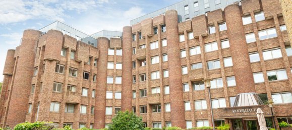 Studio in London, United Kingdom No. 7790 4