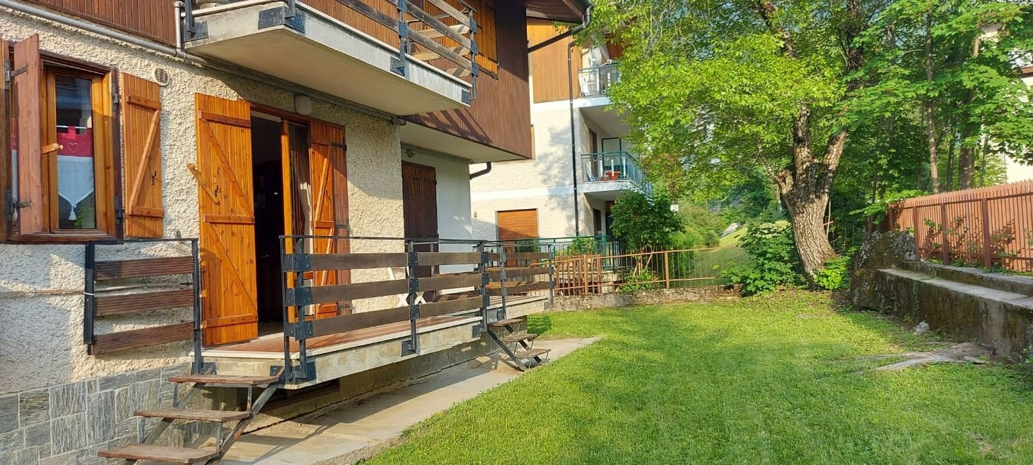 Apartamento de 2 dormitorios en Limone Piemonte, Italy No. 380783