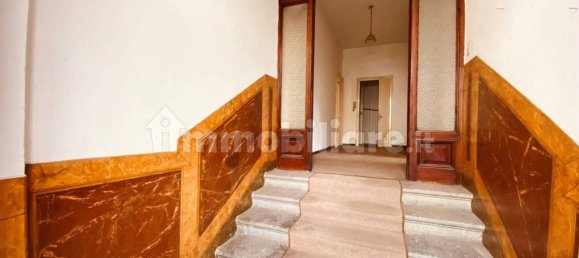 Apartamento de 5 dormitorios en Domodossola, Italy No. 105910 2
