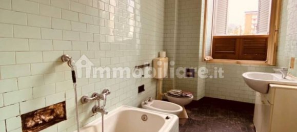 Apartamento de 5 dormitorios en Domodossola, Italy No. 105910 10