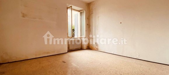 Apartamento de 5 dormitorios en Domodossola, Italy No. 105910 8
