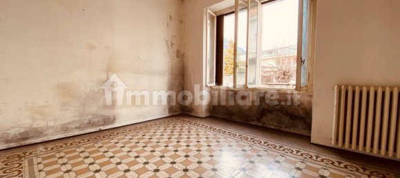 Apartamento de 5 dormitorios en Domodossola, Italy No. 105910 9