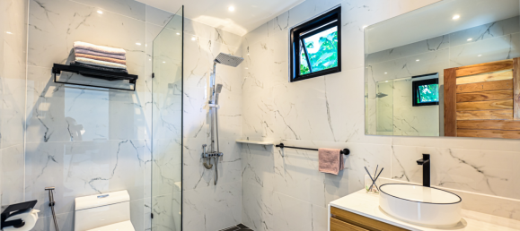 Villa de 3 dormitorios en Phuket, Thailand No. 74129 17