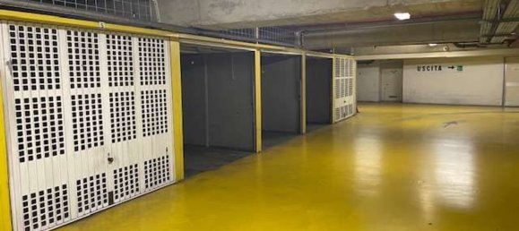 12m² Garage in Parma, Italy No. 364003 3