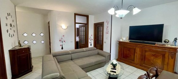 4 rooms Apartment in Bra, Italy No. 269727 17