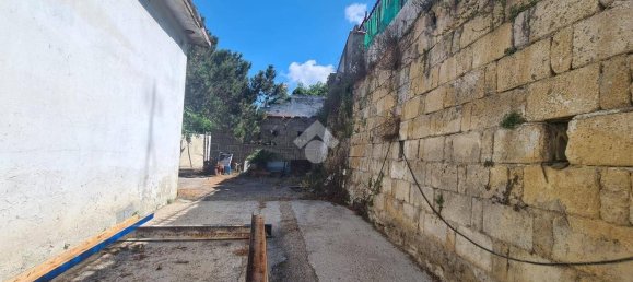 2 bedrooms Villa in Naples, Italy No. 85985 8