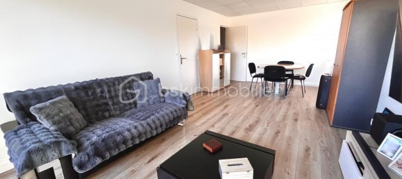 2 chambres Appartement à Chennevières-sur-Marne, France No. 330438 3