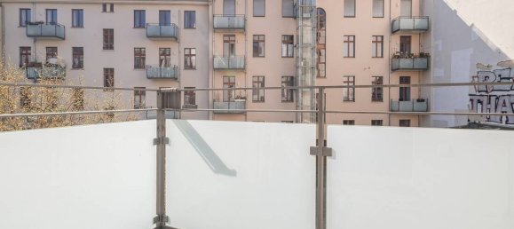 2 bedrooms Apartment in Mitte, Germany No. 107834 5