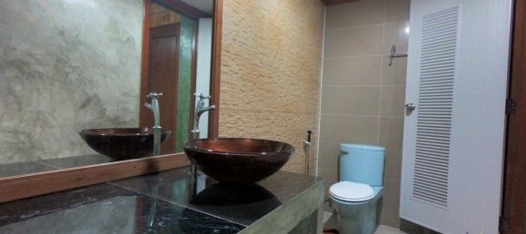 11 bedrooms Commercial property in Saraphi, Thailand No. 5201 17