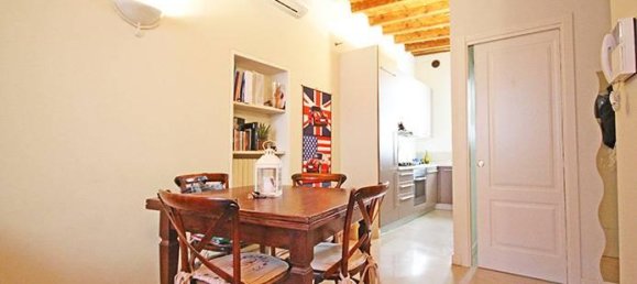 2-salle Appartement à Bergamo, Italy No. 35896 6