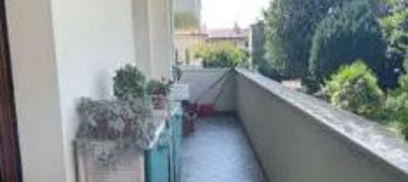 3-salle Appartement à Giussano, Italy No. 8194 4