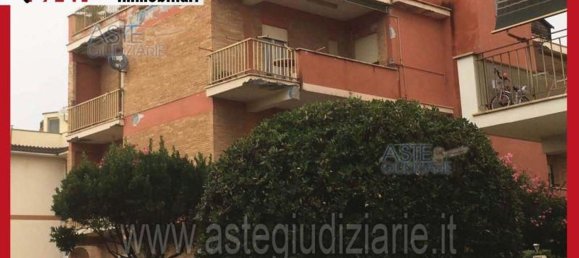 5 bedrooms Apartment in Ardea, Italy No. 334060 12