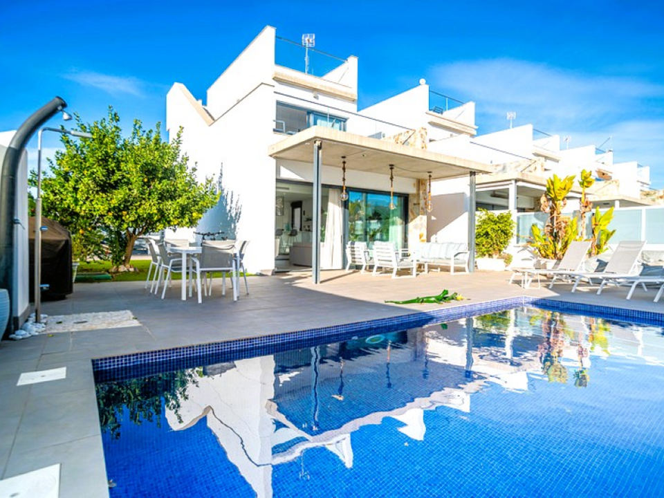 3 bedrooms Villa in Cabo Roig, Spain No. 222994